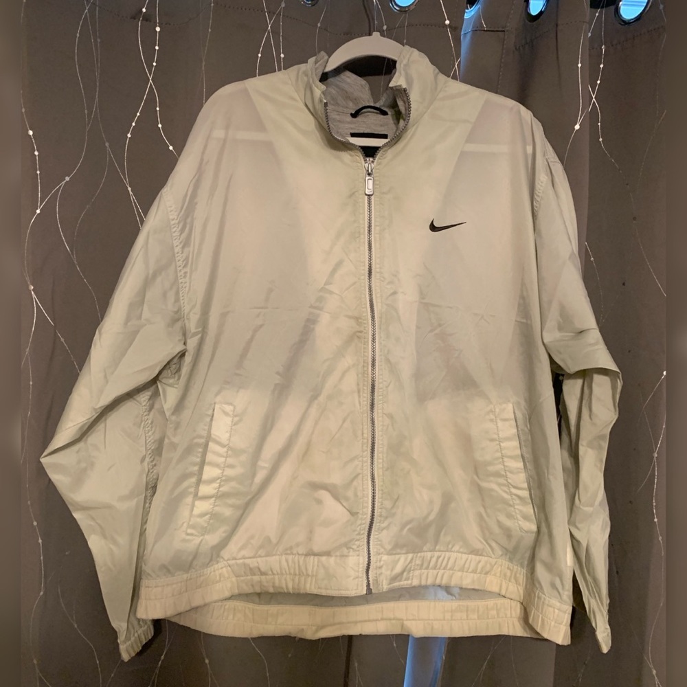 Nike Men windbreaker